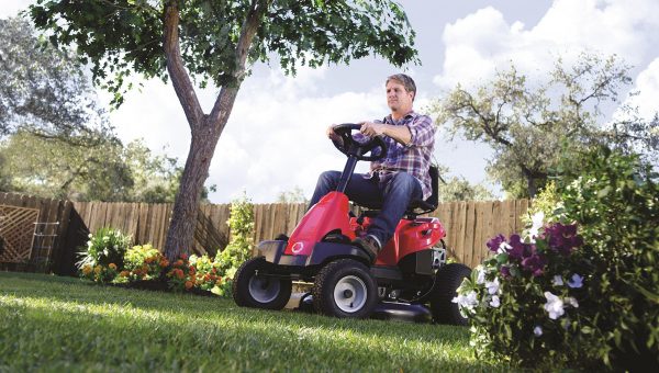 2025 Troy-Bilt TB30 – Tractor cortacésped autopropulsado de 30 pulgadas con motor 382cc y caja de 6 velocidades