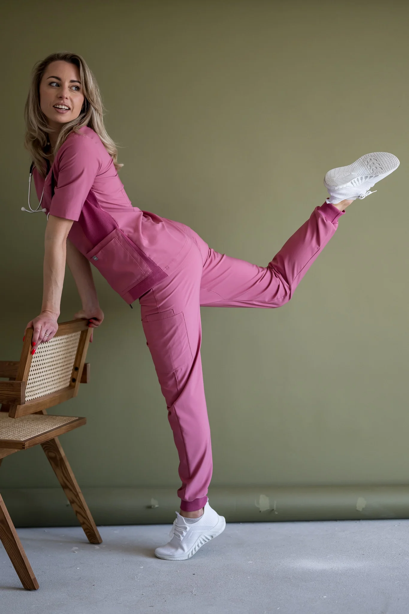 Joggery medyczne damskie PASSION Active.Me