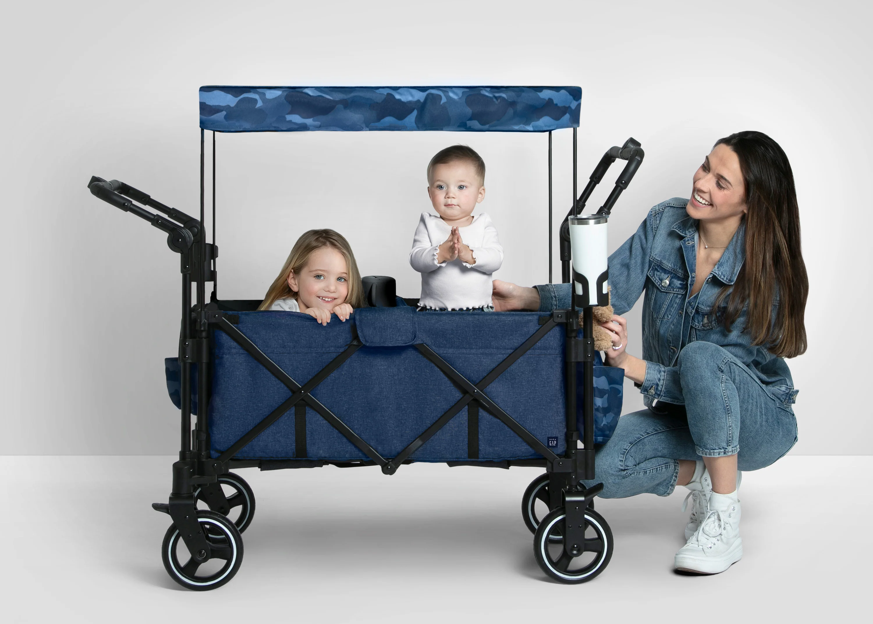 Carrito-Paseador babyGap Deluxe Explorer – Carrito Ecológico para Niños, Asientos Reciclados, Capota Anti-UV, Arnés de 3 Puntos, Almacenamiento Múltiple, Manillares Ajustables