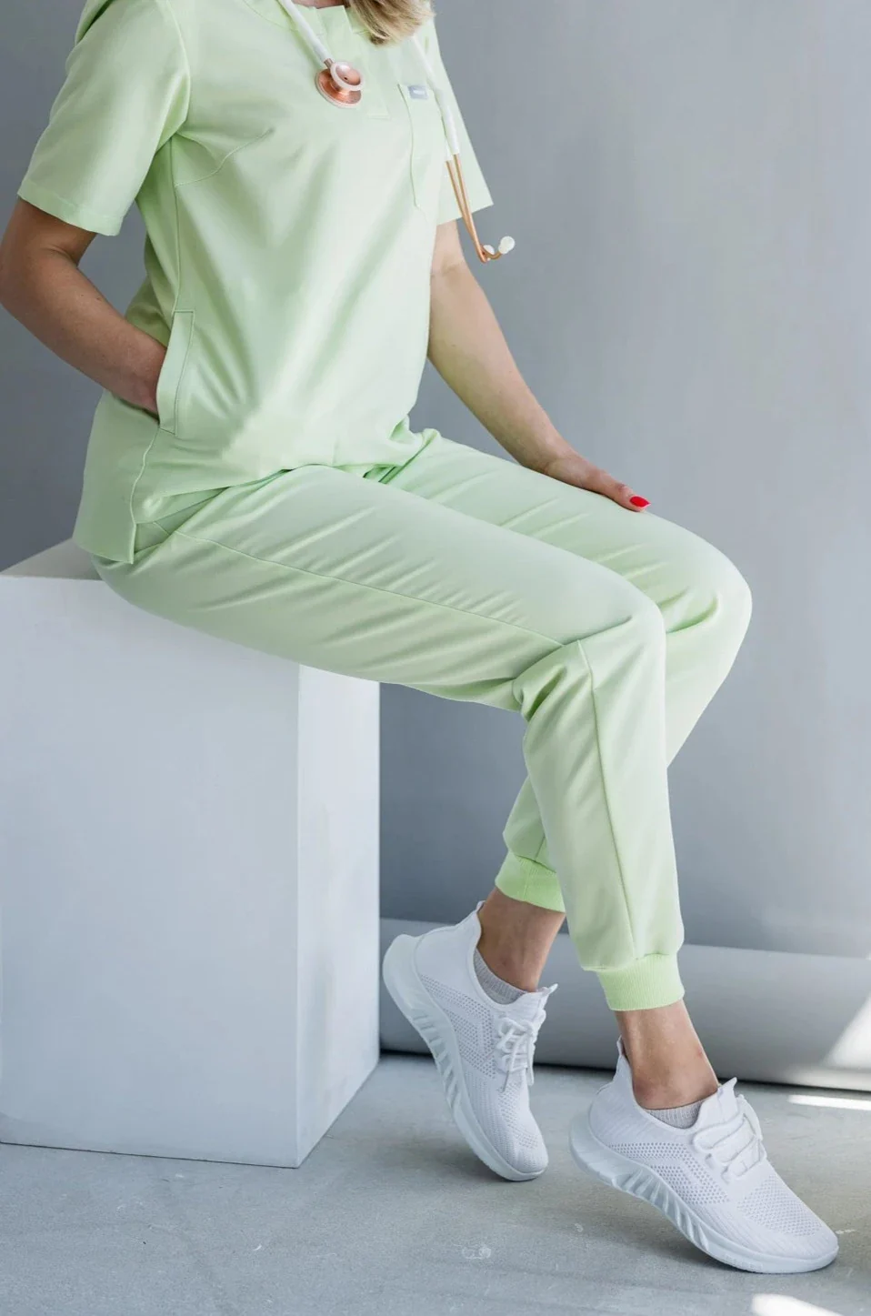 Joggery medyczne damskie ALURA Profi.Me