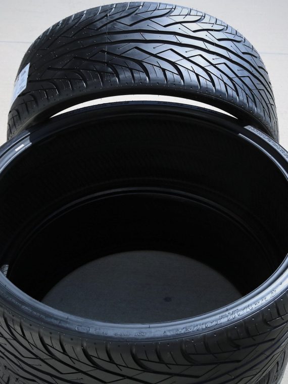 2025 Neumático de alto rendimiento Venom Power Ragnarok One 295/25R28 ZR 103W XL M+S