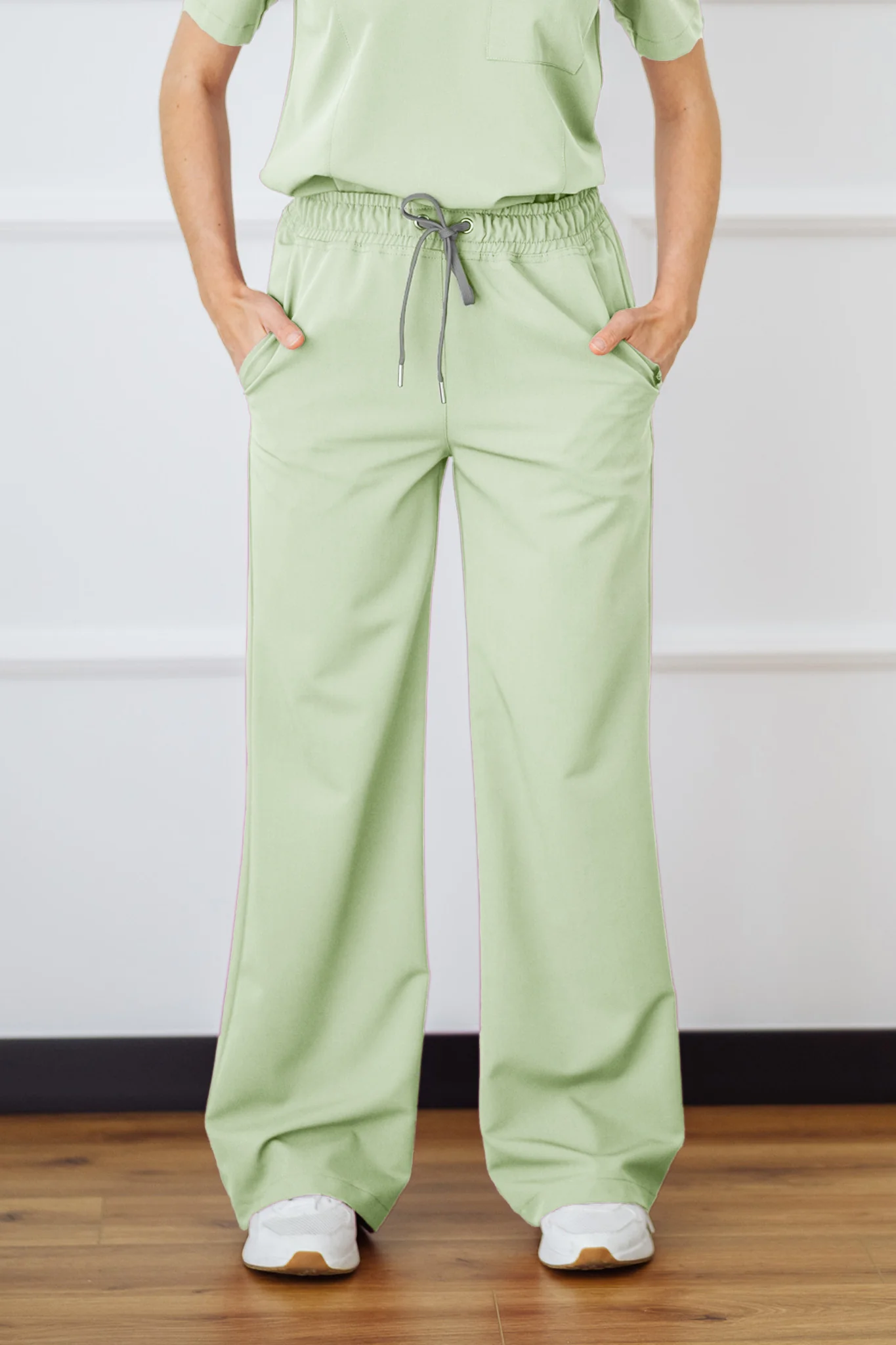 Spodnie medyczne damskie szerokie NICEA