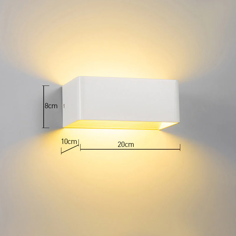 Modern Cube Wall Light �C Minimalist LED Sconce with Dual Up and Down Lighting