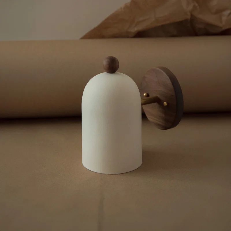 Wabi-Sabi Walnut Wall Sconce �?Modern Minimalist LED Light Fixture