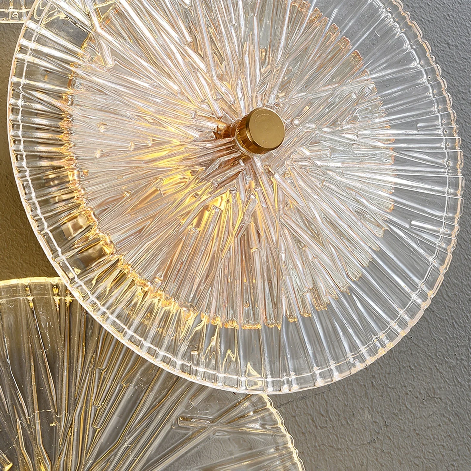 Modern Lotus Flower Wall Sconce �C Artistic LED Light with Elegant Radial Disc Design