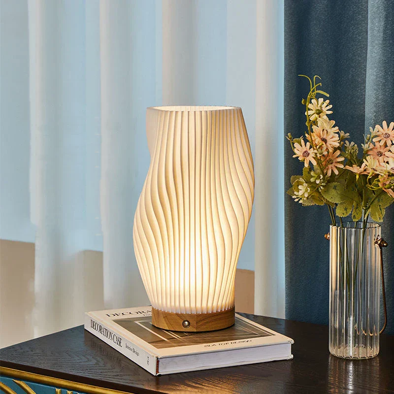 Modern Sculptural Wavecrest Lamp �?Artistic Table Lamp with Fluid Design
