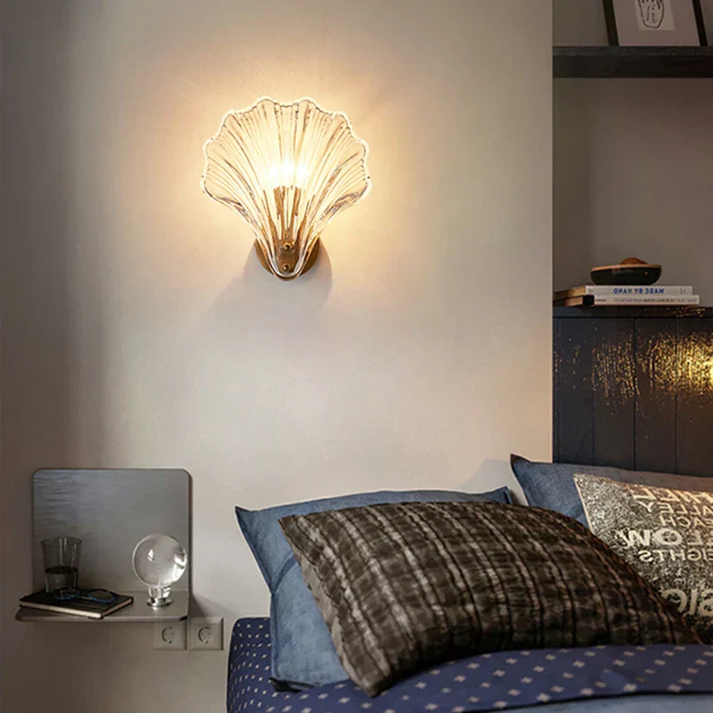 Art Deco Shell Glass Wall Light �C Elegant Ribbed Sconce for Ambient Home Lighting