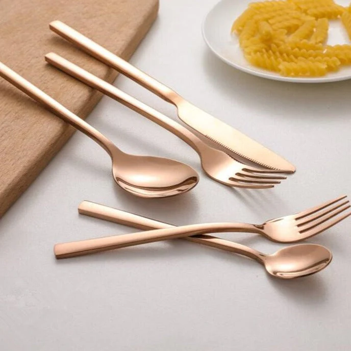 Modern 30-Piece Stainless Steel Flatware Set �C Sleek, Dishwasher Safe Design