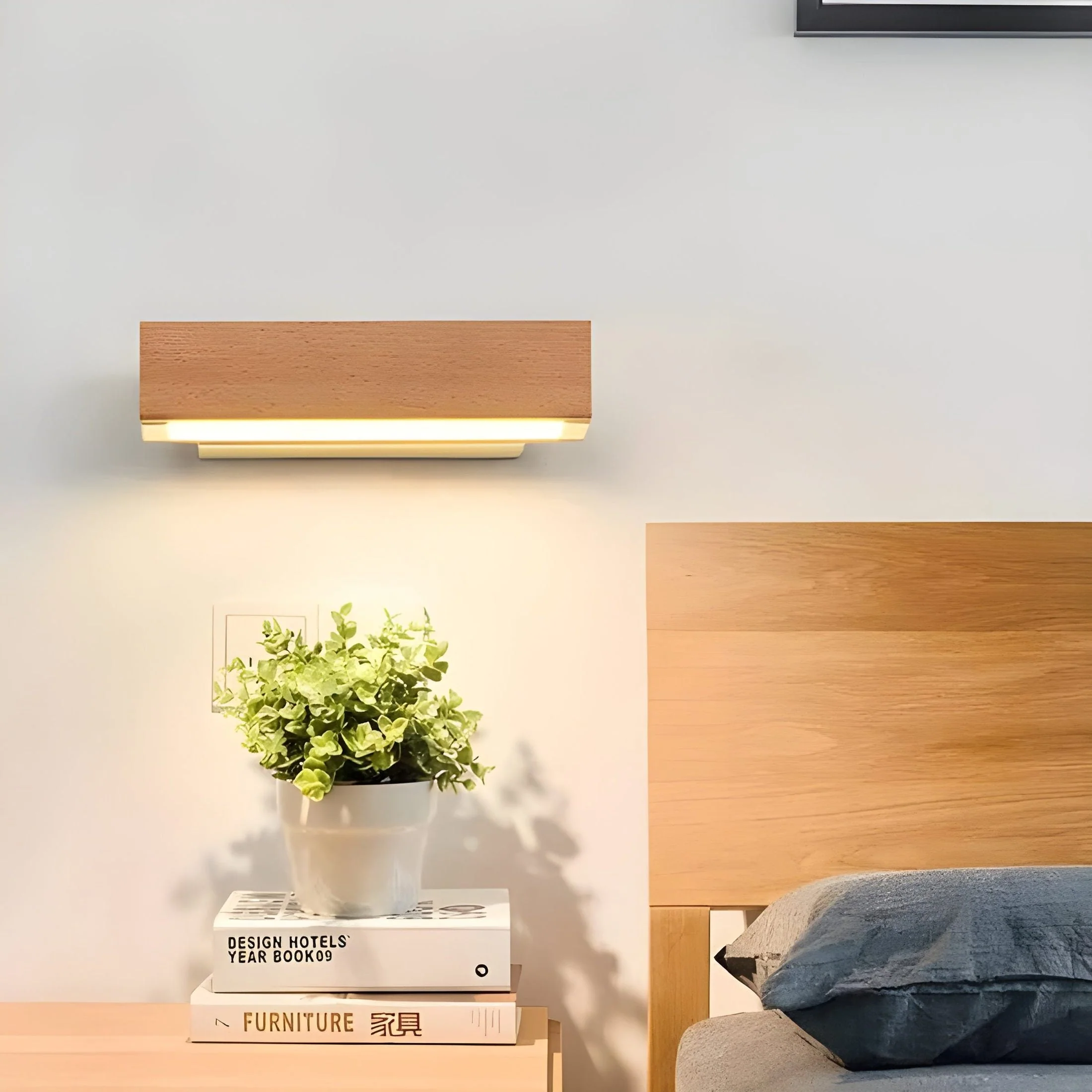 Modern Scandinavian Wooden LED Wall Light �C Minimalist Adjustable Wall Sconce