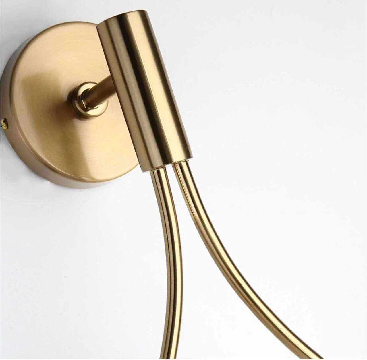 Modern Scandinavian Wall Sconce �C Minimalist Metal & Wood LED Light Fixture