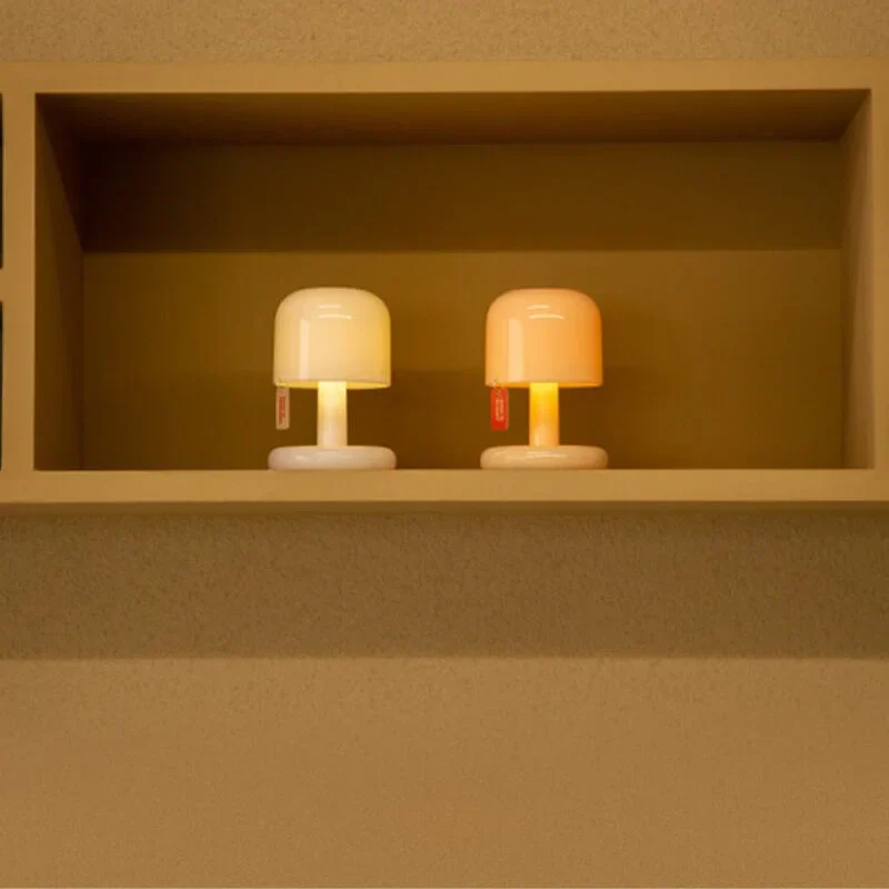 Mini Sunset Table Lamp - Portable USB Rechargeable Mood Lighting