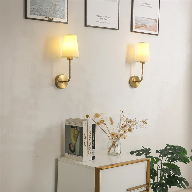 Linen Wall Sconce with Curved Arm �C Minimalist Retro Fabric Light for Home Decor