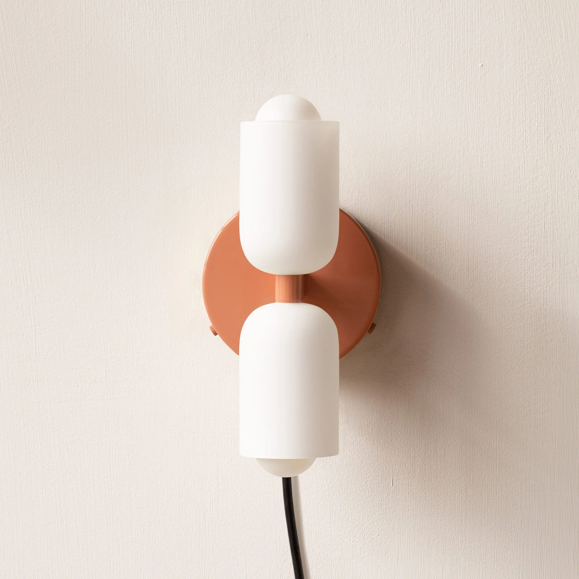 Modern Double Wall Light with Cylindrical Shades �C Sleek Metal Sconce for Indoor Use
