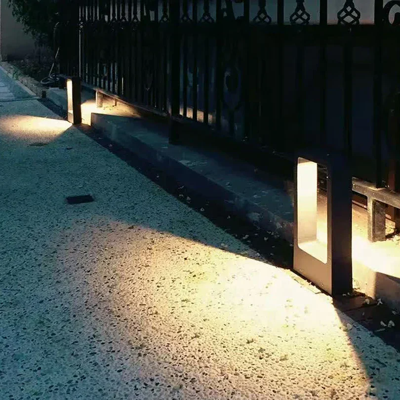 Modern Waterproof LED Garden Bollard Light �C Sleek Outdoor Ground Pathway Lamp