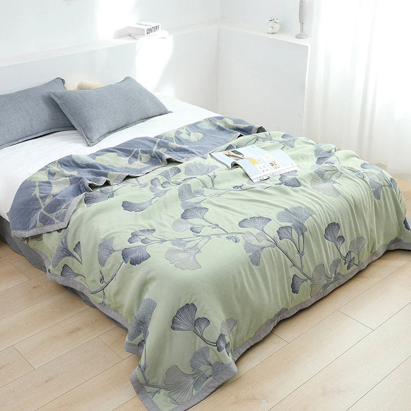 Reversible Ginkgo Leaf Quilt �?Cotton & Soybean Gauze �?Lightweight