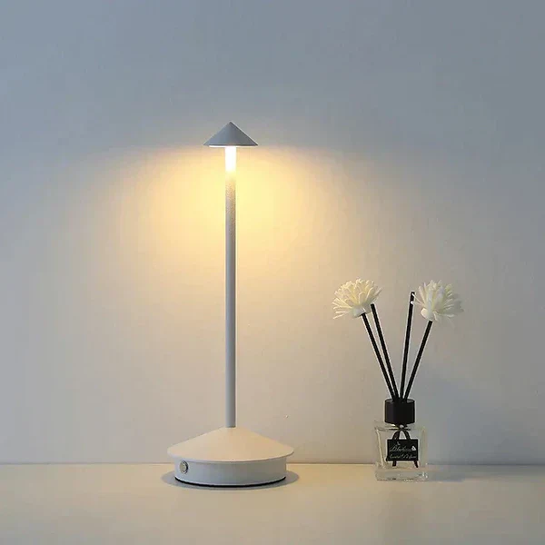Portable Minimalist LED Mood Lamp with Geometric Design - Aluminum