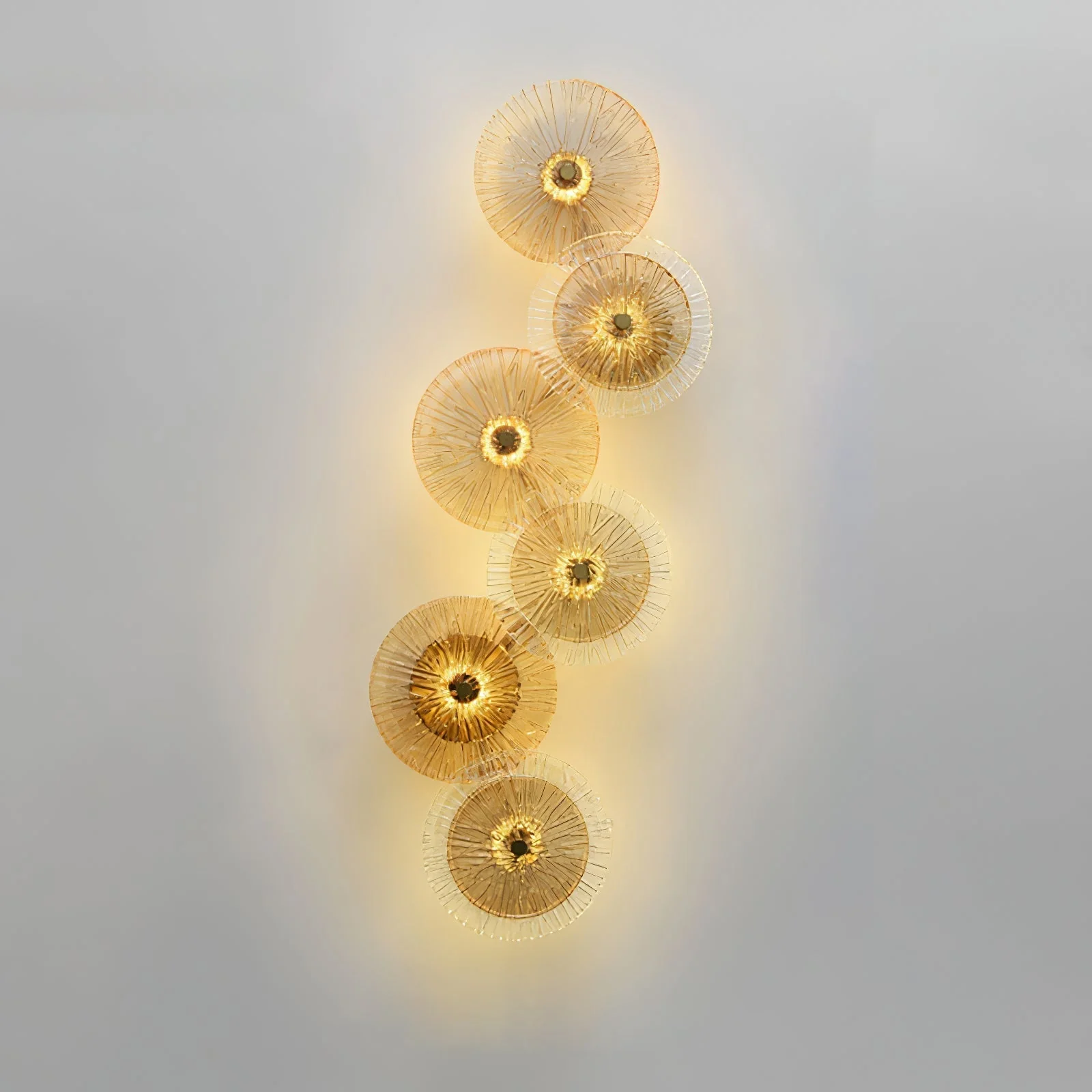 Modern Lotus Flower Wall Sconce �C Artistic LED Light with Elegant Radial Disc Design
