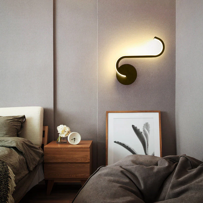 Modern Curved Aluminium LED Wall Light �C Minimalist Contemporary Sconce