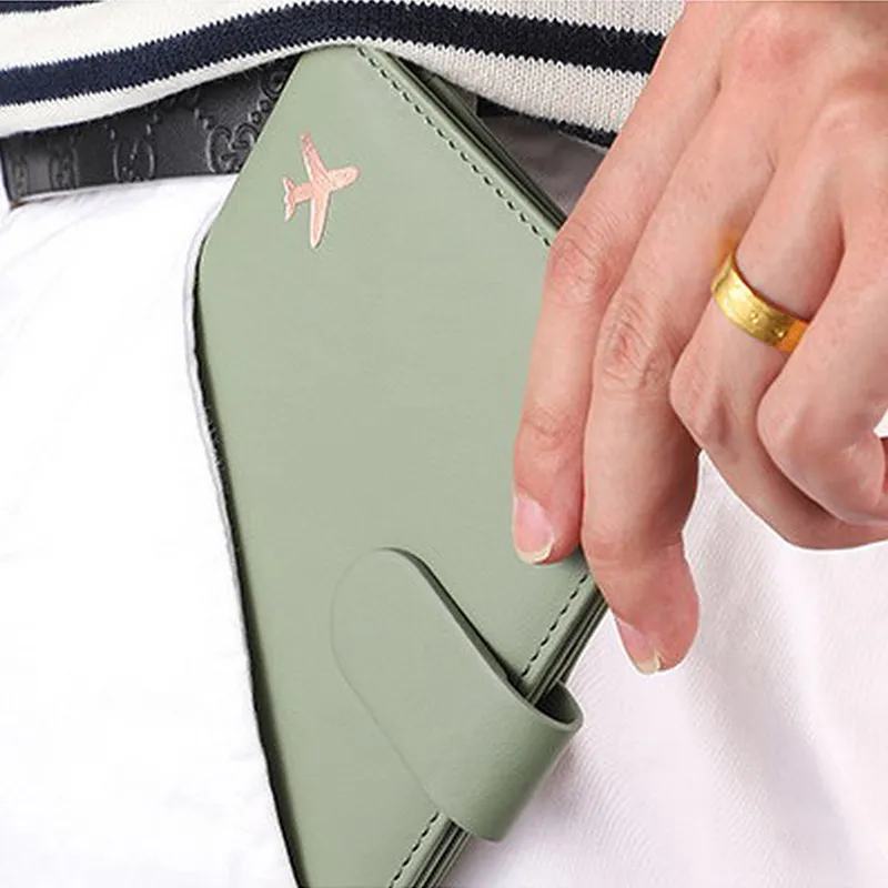RFID Secure Passport Holder �C Modern Minimalist Travel Wallet with Flap Closure