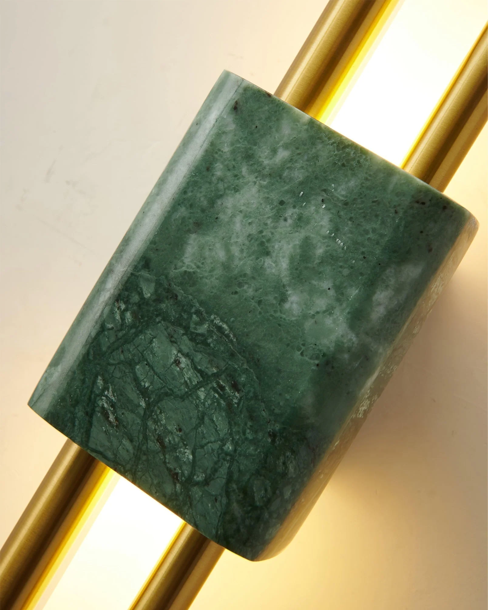 Modern Marble Wall Sconce �C Luxury LED Wall Light in Geometric Minimalist Design