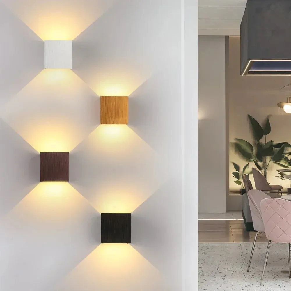 Minimalist Square Wall Lamp �C Modern Aluminum & Iron Light Fixture