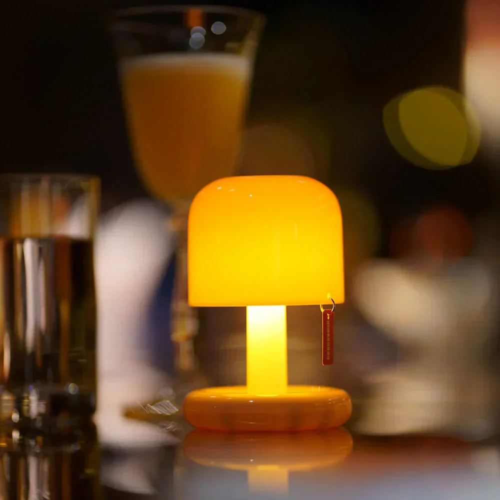 Mini Sunset Table Lamp - Portable USB Rechargeable Mood Lighting