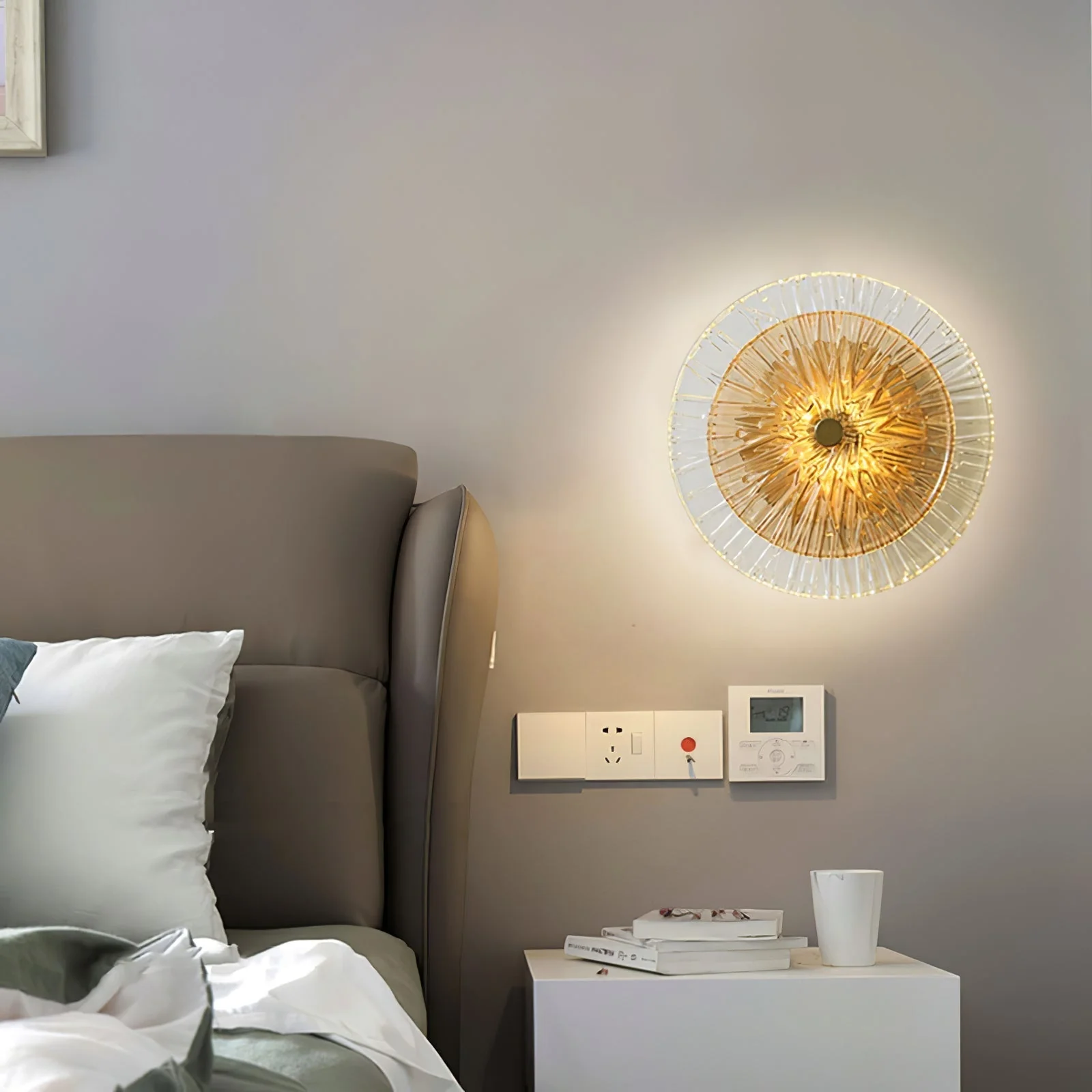 Modern Lotus Flower Wall Light �C Sculptural LED Sconce in Aluminium and Glass