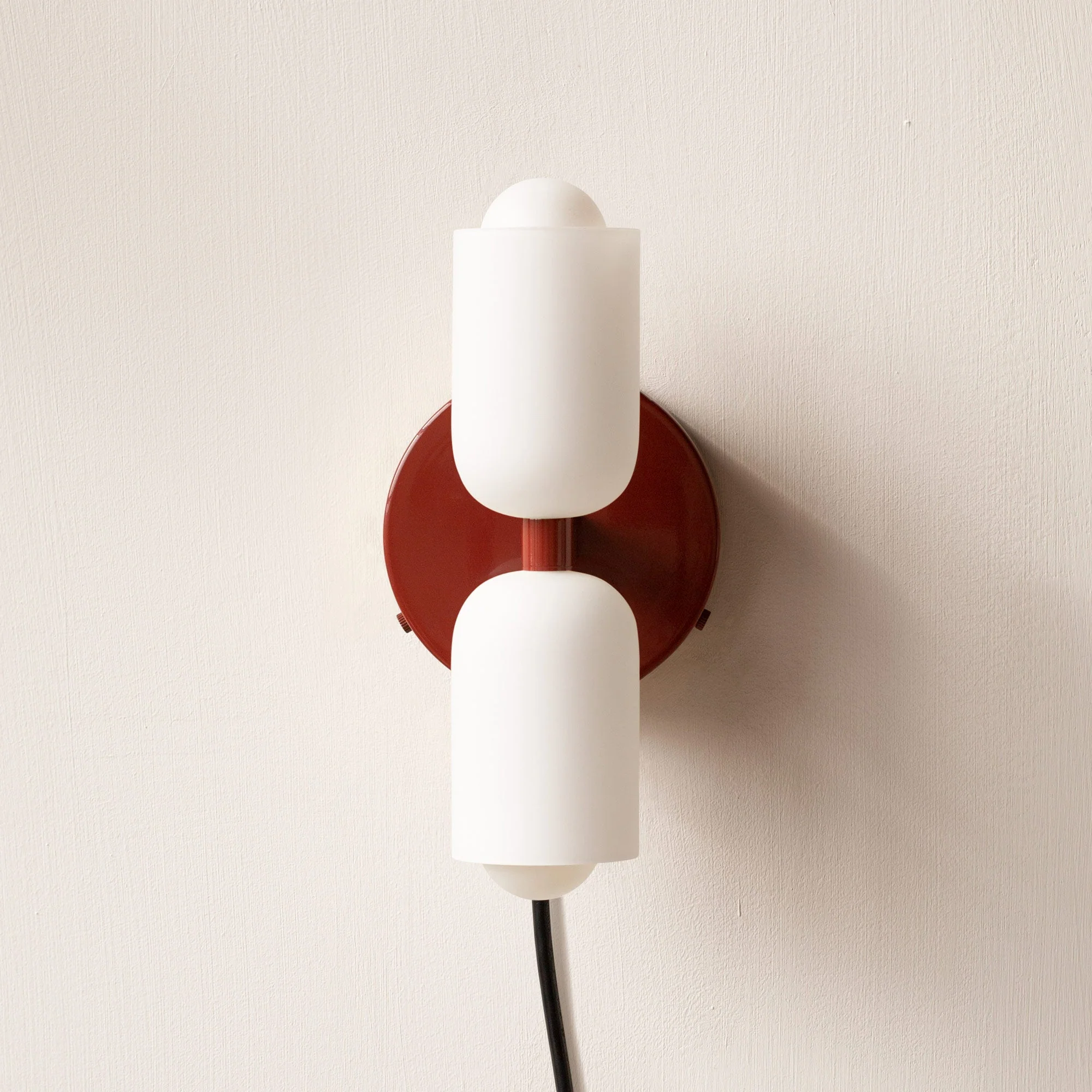 Modern Double Wall Light with Cylindrical Shades �C Sleek Metal Sconce for Indoor Use