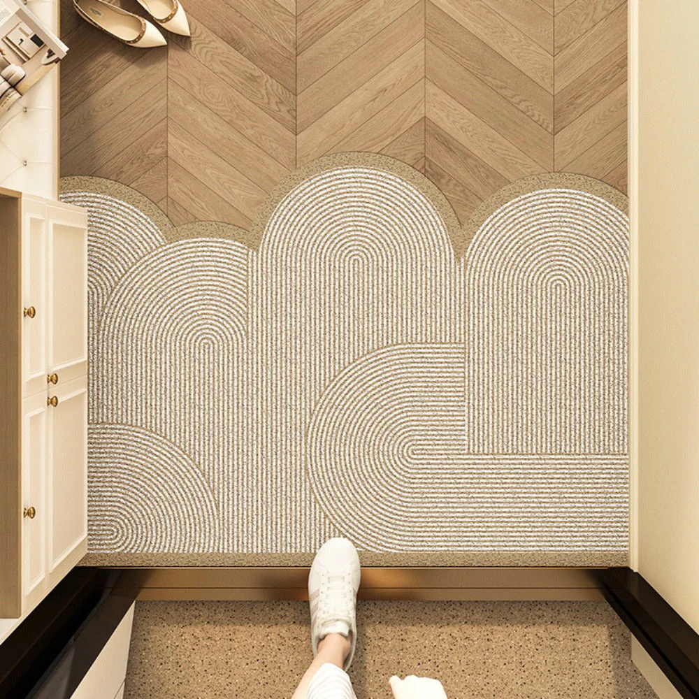 Washable Non-Slip Entryway Doormat with Geometric Scalloped Design