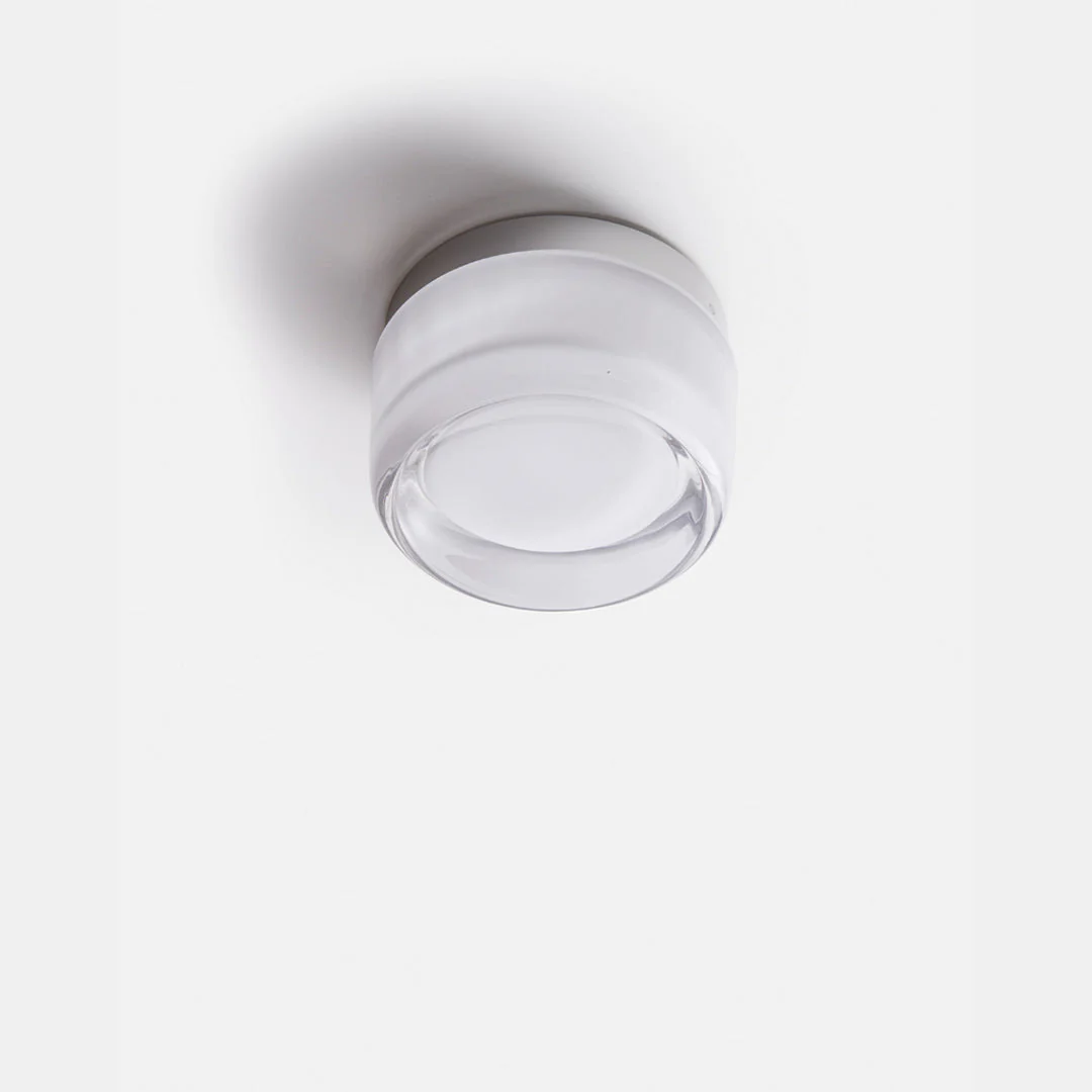 Modern Dimpled Wall Sconce �?Metal Light Fixture