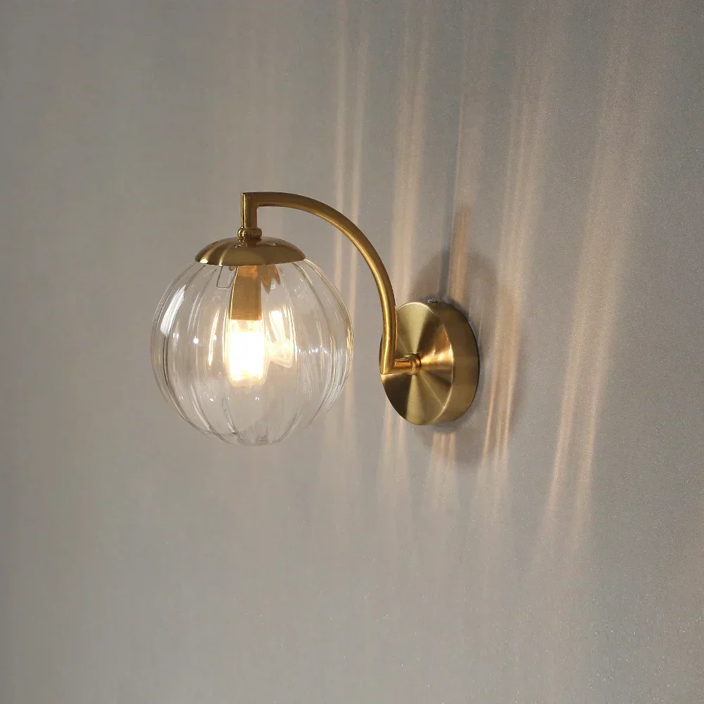 Modern Glass Wall Light �C Elegant Ribbed Shade Sconce with Brushed Metal Arm
