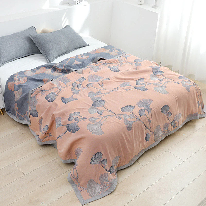 Reversible Ginkgo Leaf Quilt �?Cotton & Soybean Gauze �?Lightweight