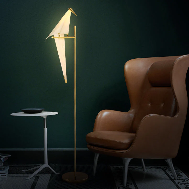 Origami-Inspired Magnetic Bird Table Lamp - Modern Artistic Design