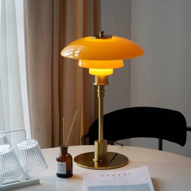 Scandinavian Art Deco Table Lamp with Glossy Dome Shade