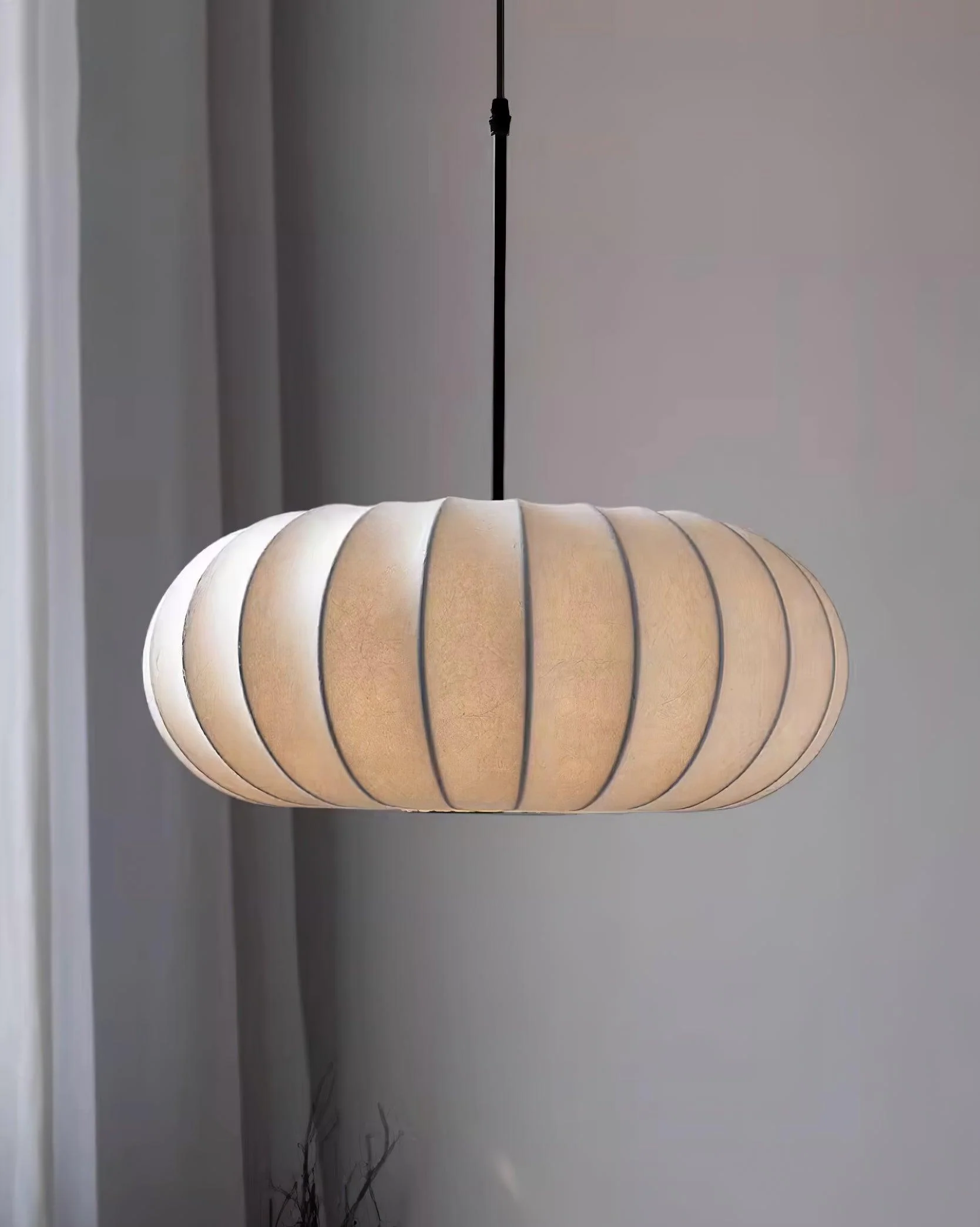 Minimalist Verona Pendant Light with Ribbed Design and Japanese Elegance