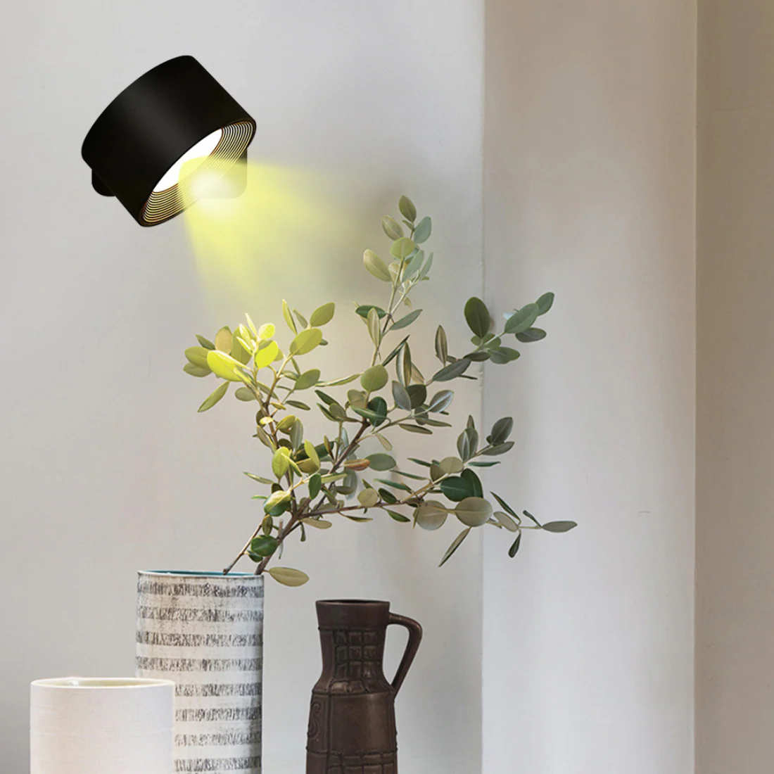 Wall Lamp | Matte Black Metal & Natural Wood | 360�� Rotatable Head | Living Room Accent
