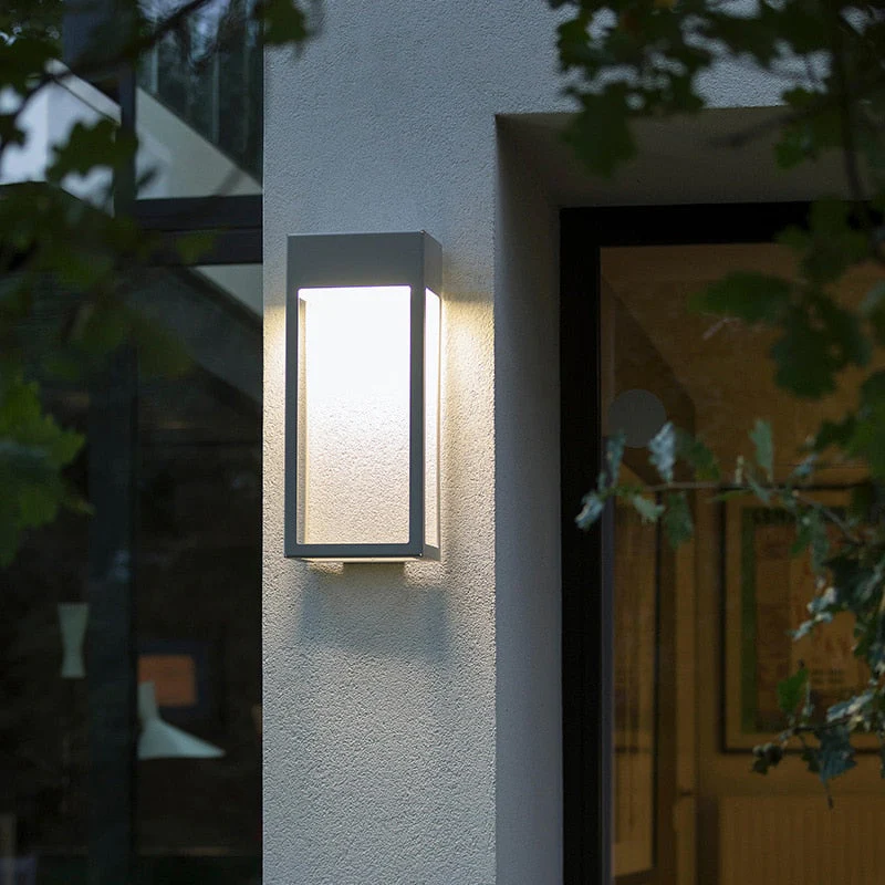 Outdoor Wall Lantern with Sensor �C Modern Solar-Powered LED Garden Light IP65 Waterproof