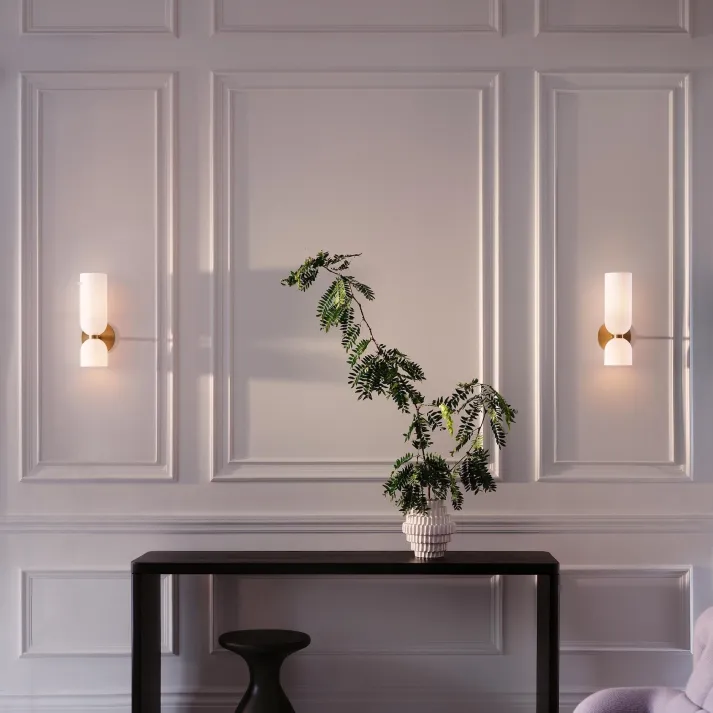 Modern Dual Glass Wall Sconce �C Minimalist LED Up and Down Light Fixture
