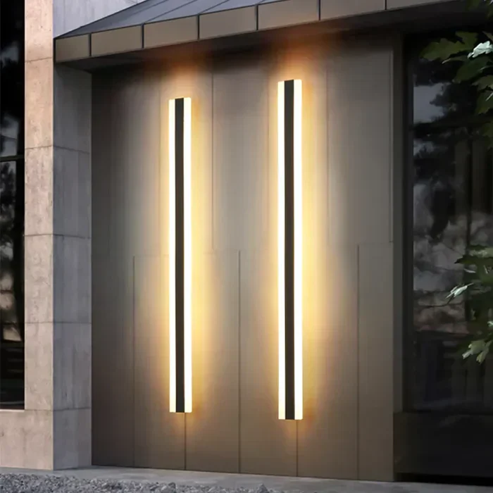 Weather-Resistant Outdoor Wall Sconce - Modern Minimalist Design