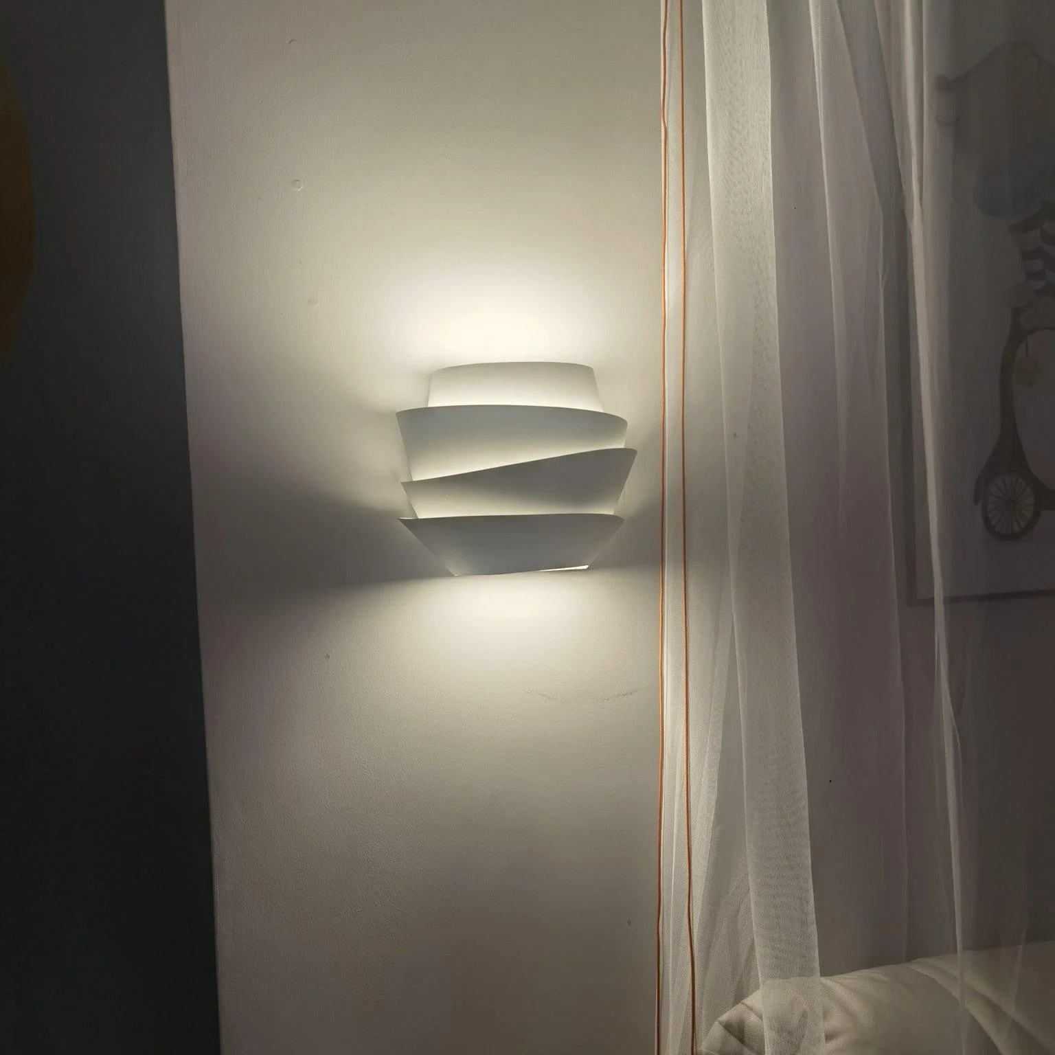 Modern French-Inspired Tiered Wall Light �C Sculptural LED Sconce in Matte Finish