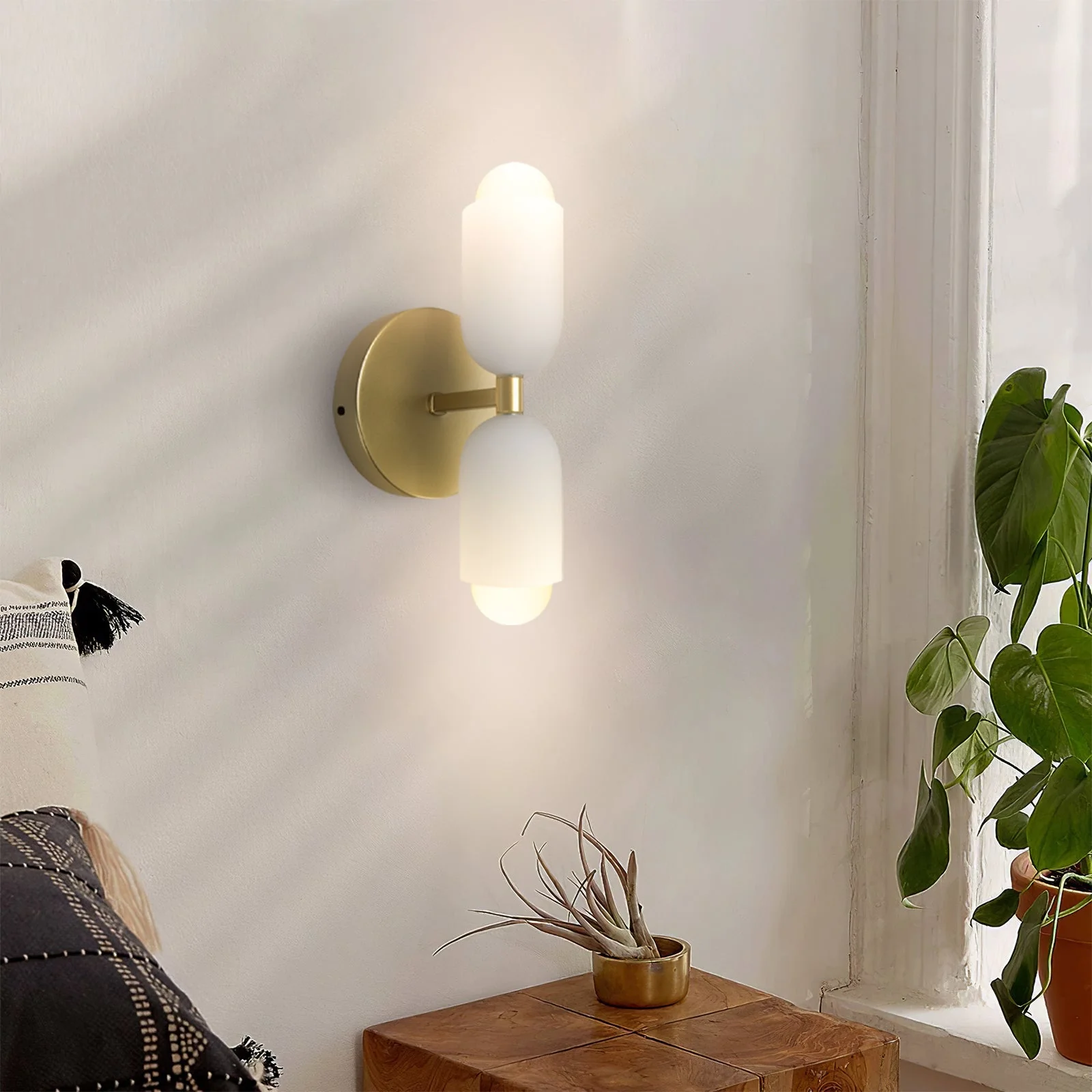 Modern Double Wall Light with Cylindrical Shades �C Sleek Metal Sconce for Indoor Use