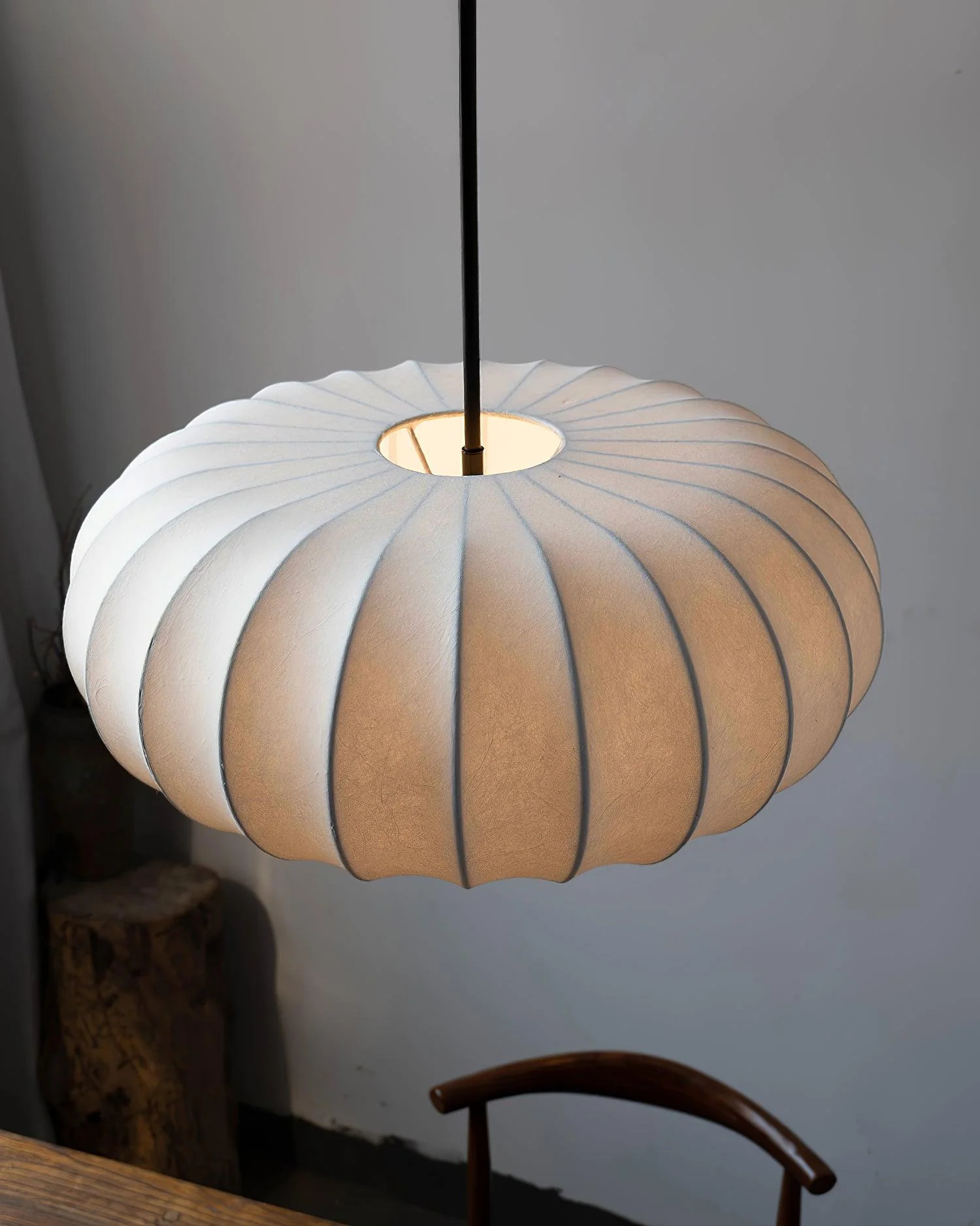 Minimalist Verona Pendant Light with Ribbed Design and Japanese Elegance
