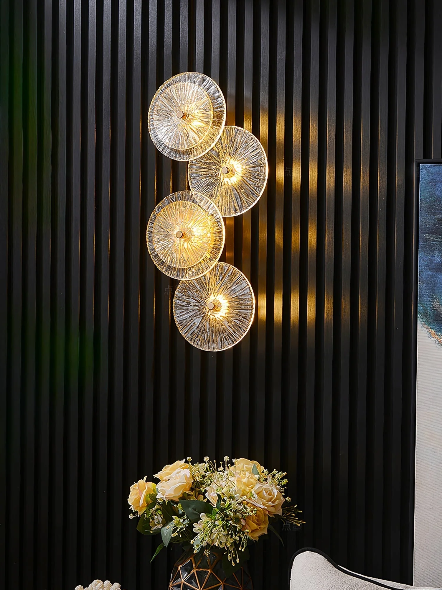 Modern Lotus Flower Wall Sconce �C Artistic LED Light with Elegant Radial Disc Design