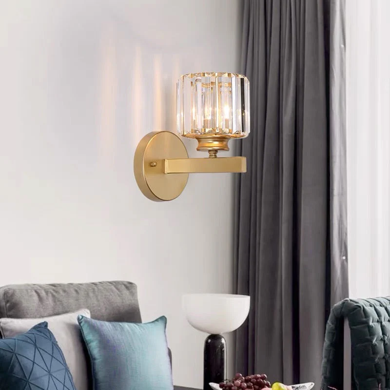 Modern Crystal Wall Light with Ribbed Glass Shade �C Square & Round Options Available
