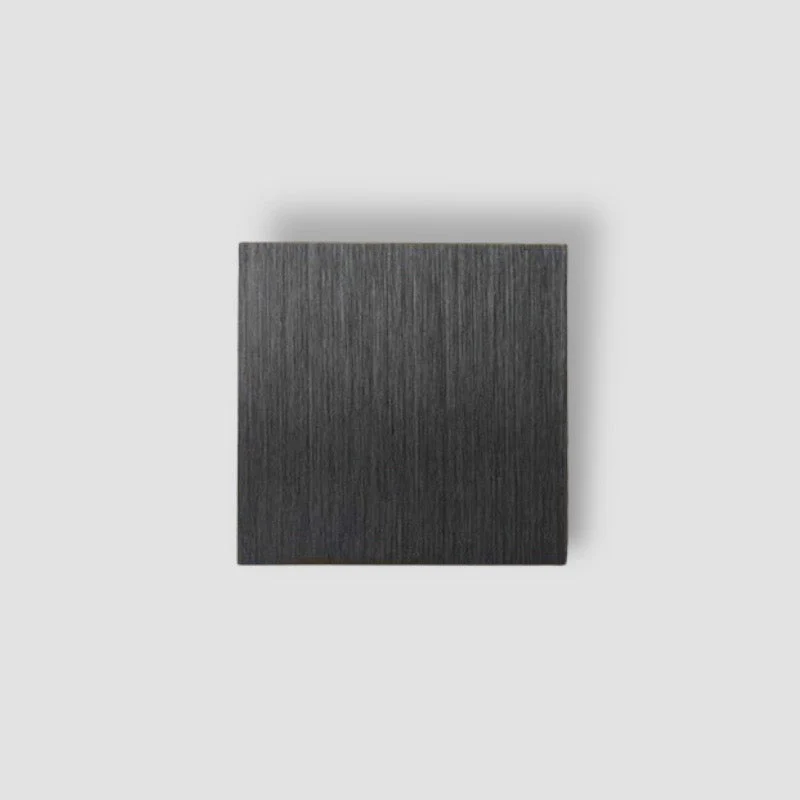 Minimalist Square Wall Lamp �C Modern Aluminum & Iron Light Fixture