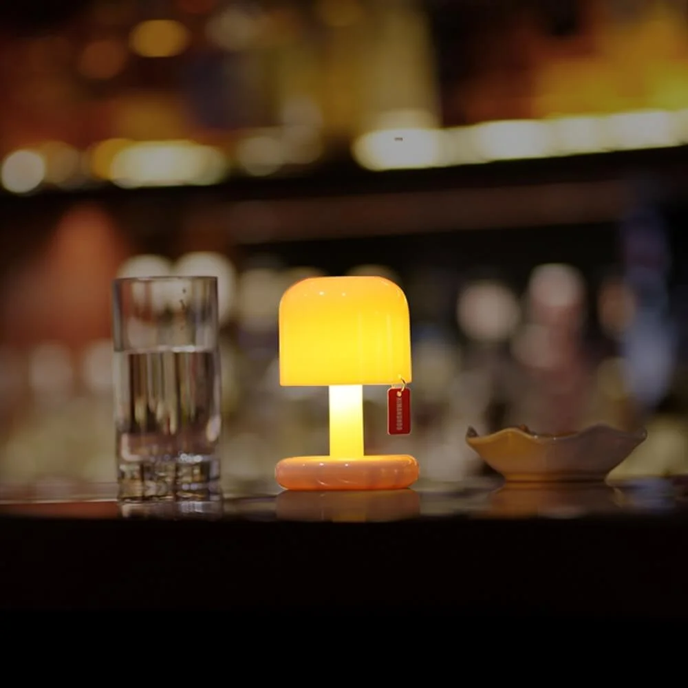 Mini Sunset Table Lamp - Portable USB Rechargeable Mood Lighting