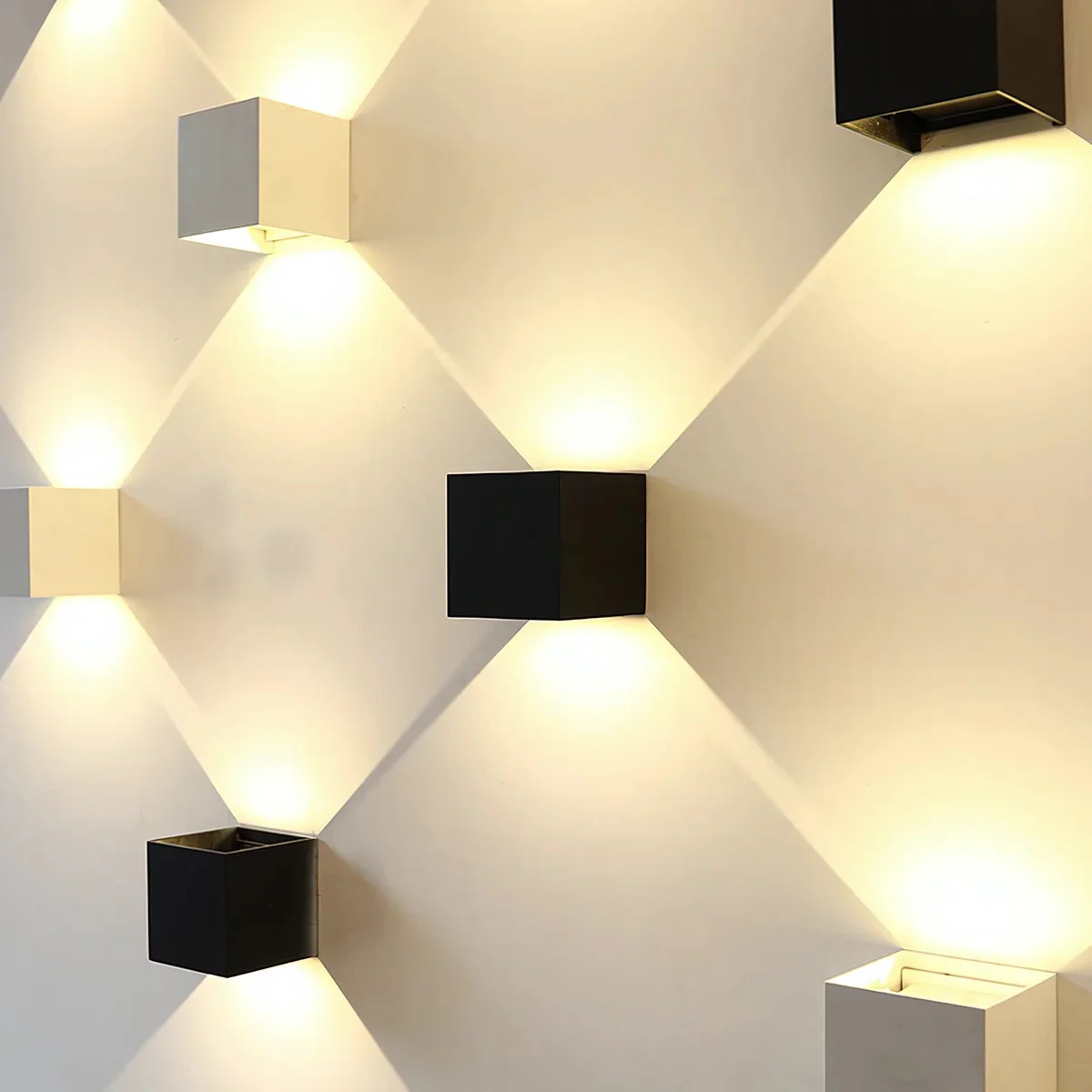Modern Wall Light with Motion Sensor �C Cube LED Sconce for Hallways & Stairs