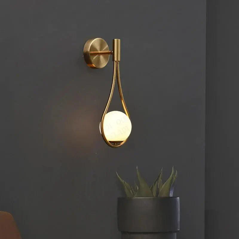 Modern Scandinavian Wall Sconce �C Minimalist Metal & Wood LED Light Fixture