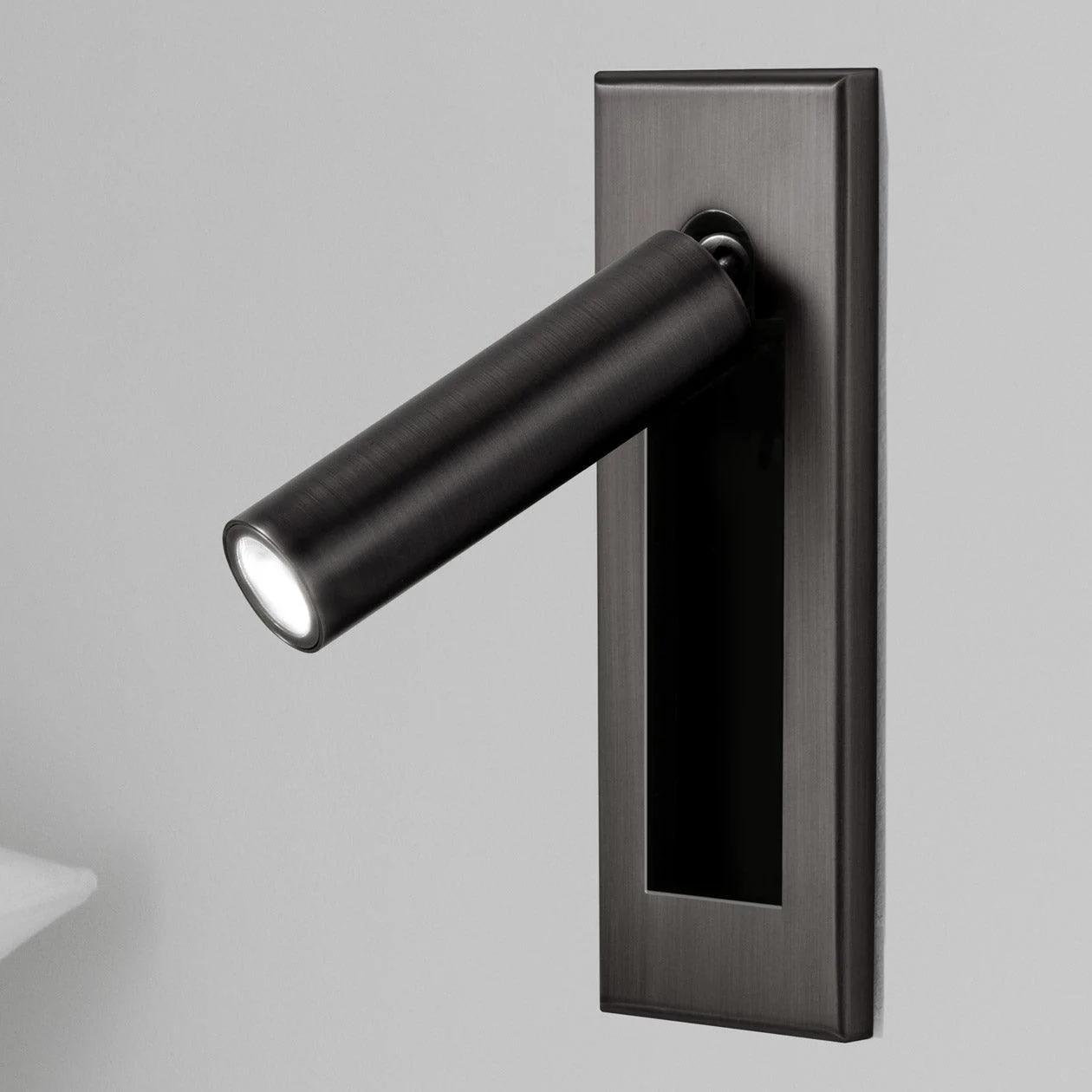 Modern Recessed Wall Light �C Adjustable LED Bedside Reading Lamp, Minimalist Design