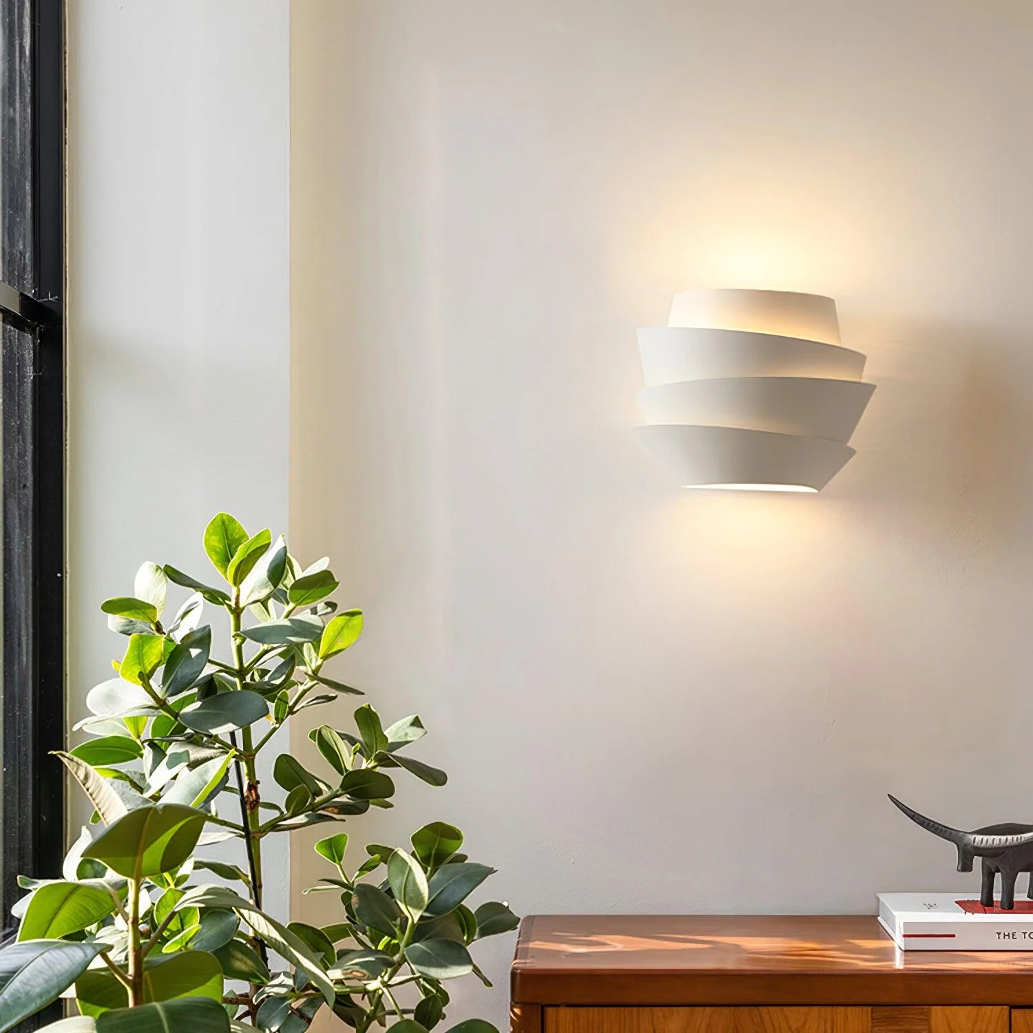 Modern French-Inspired Tiered Wall Light �C Sculptural LED Sconce in Matte Finish
